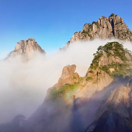 Mount Huangshan Yunqi Kinship B&B - Huangshan Mountain Scenic Area Tangkou South Gate Interchange Center エクステリア 写真